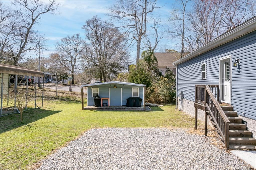 main property photo 40