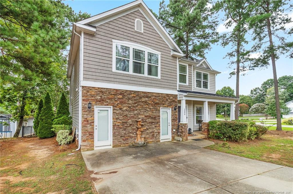 main property photo 4