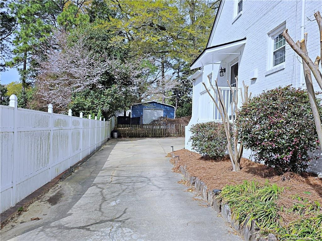 main property photo 35