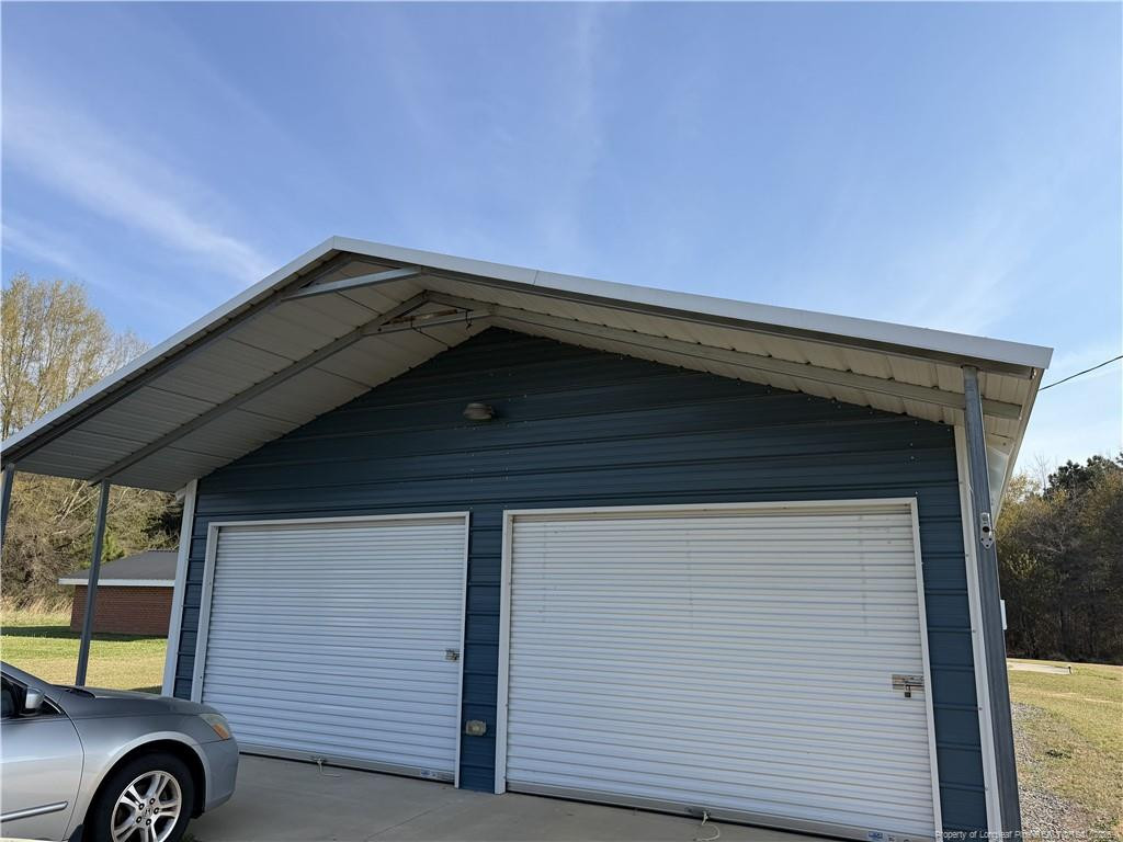 main property photo 41