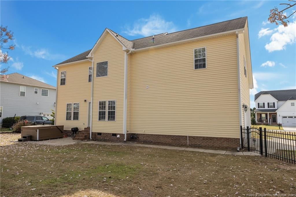 main property photo 40