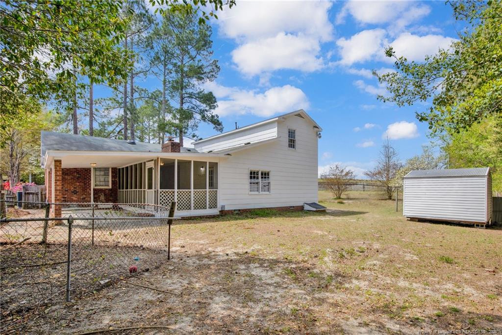 main property photo 28
