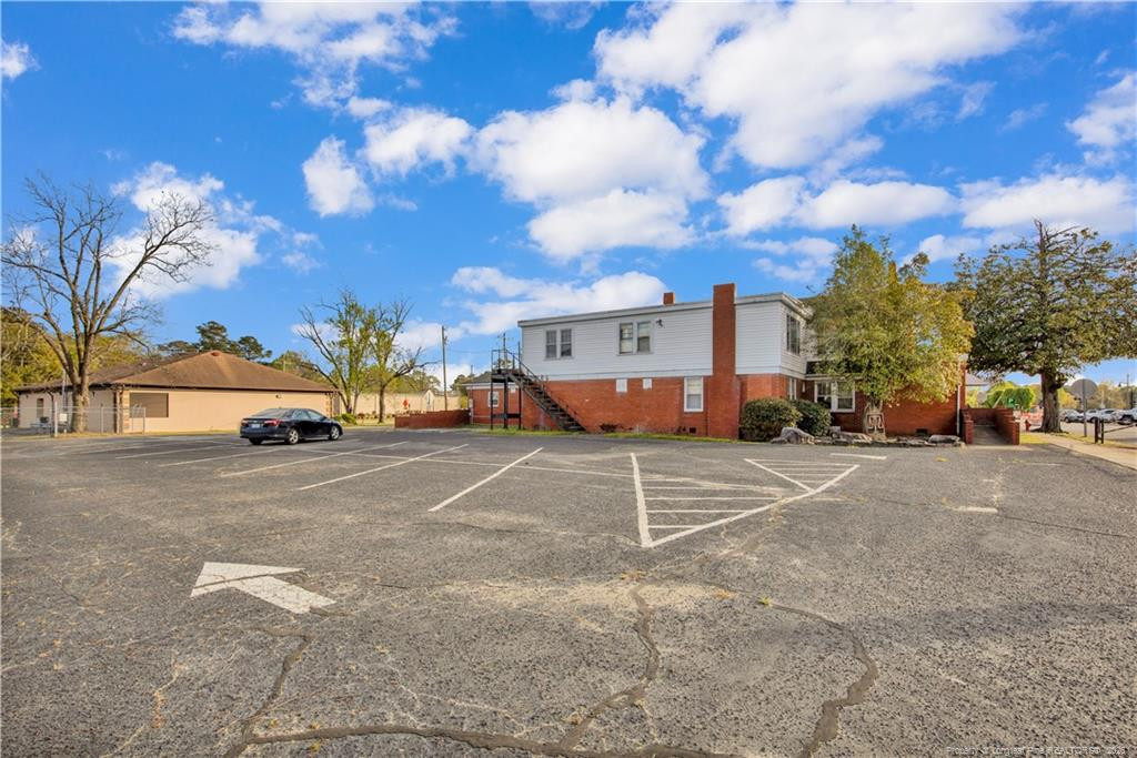main property photo 8