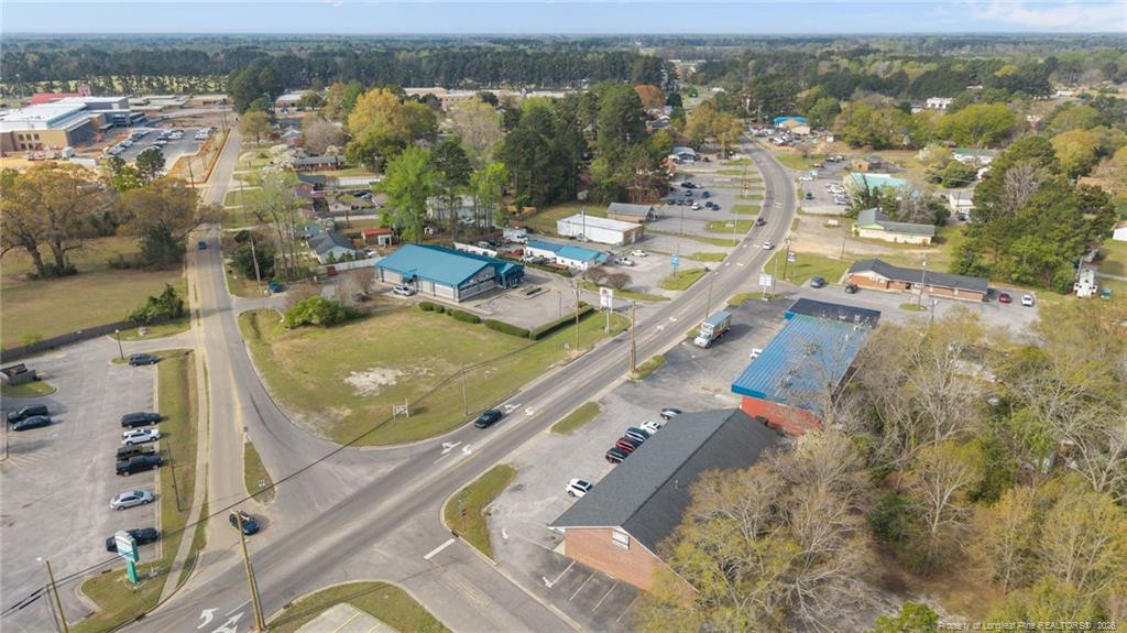 main property photo 14