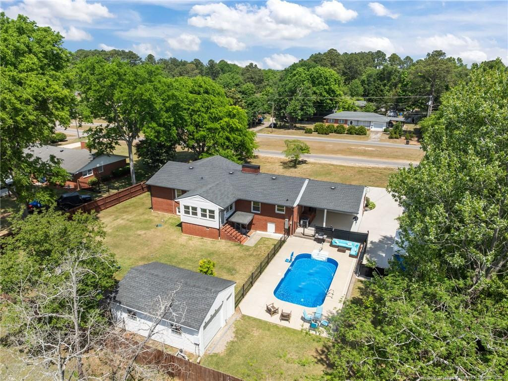 main property photo 47