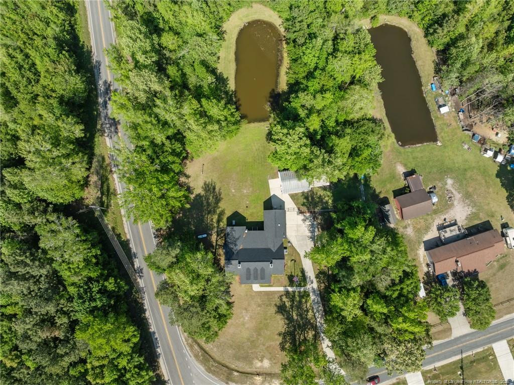 main property photo 41