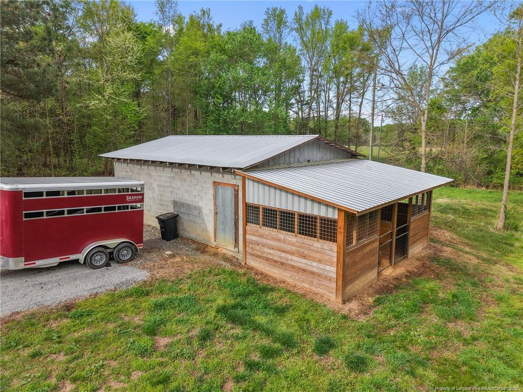 main property photo 35