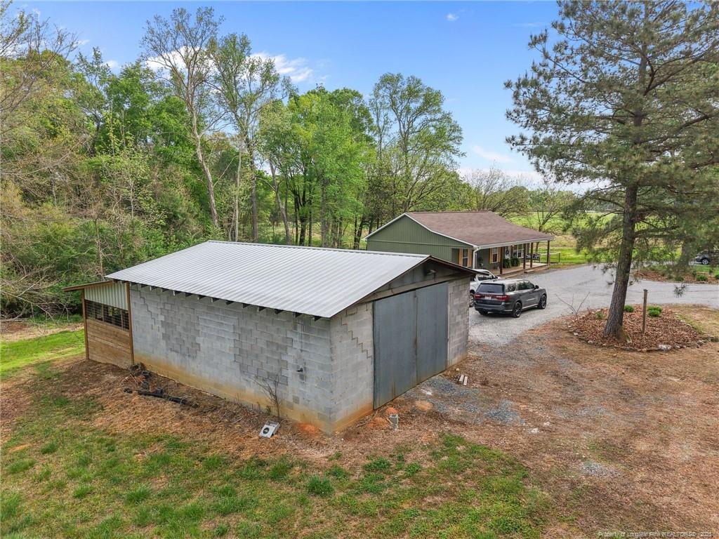main property photo 36