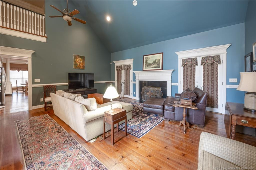 main property photo 6