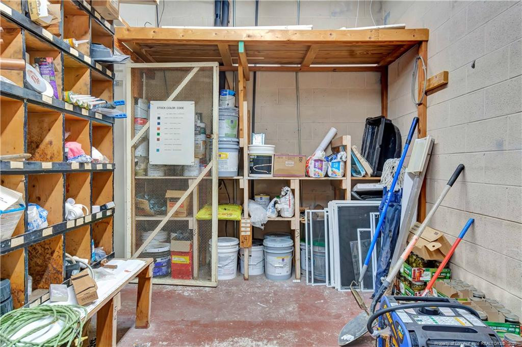 main property photo 29