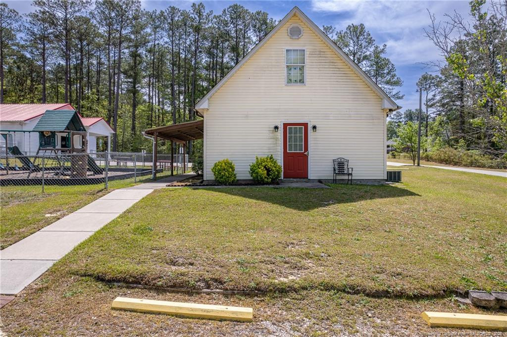 main property photo 11