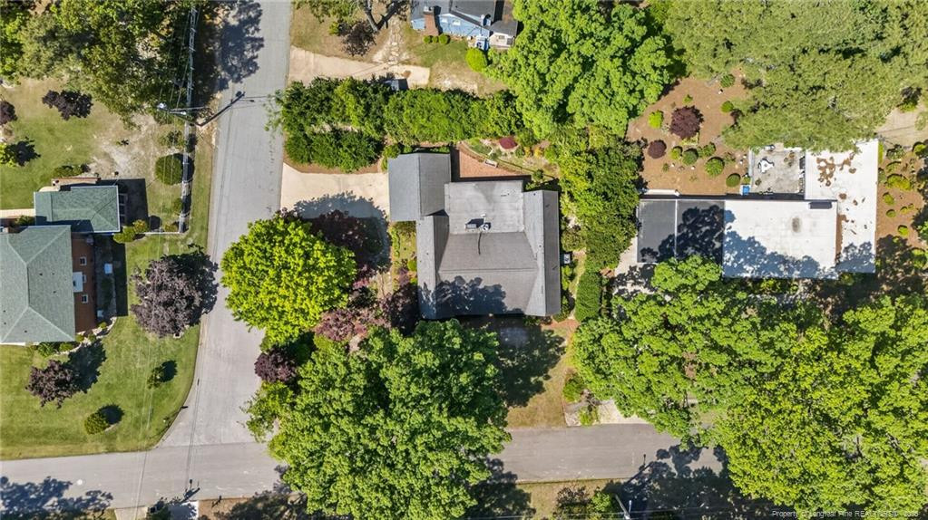 main property photo 49