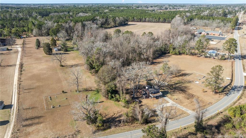 main property photo 10
