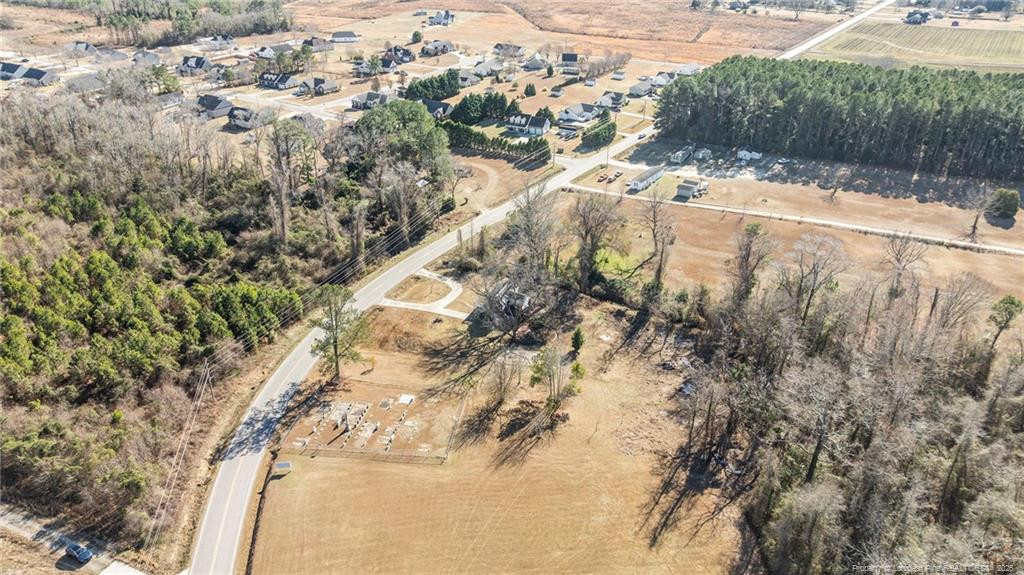 main property photo 17