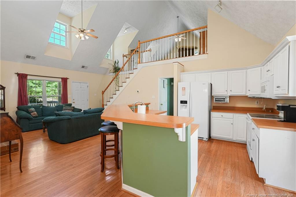 property viewer photo 13