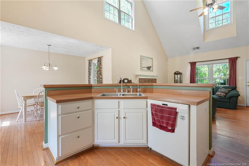 property viewer photo 14