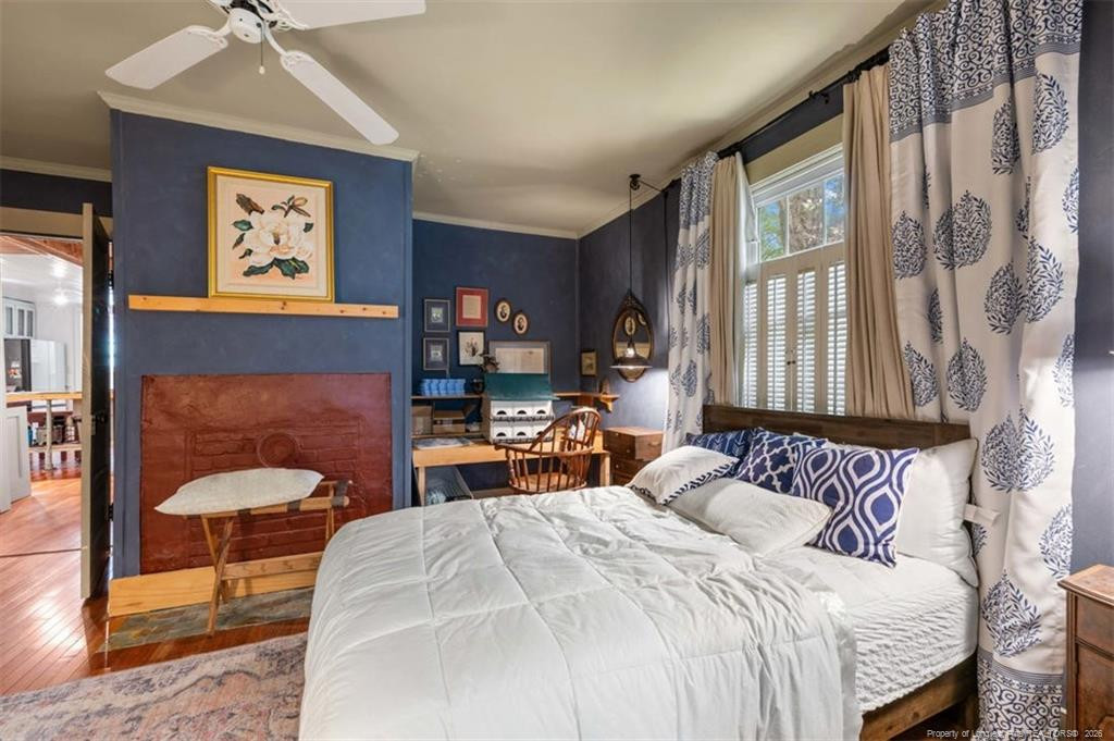 main property photo 18