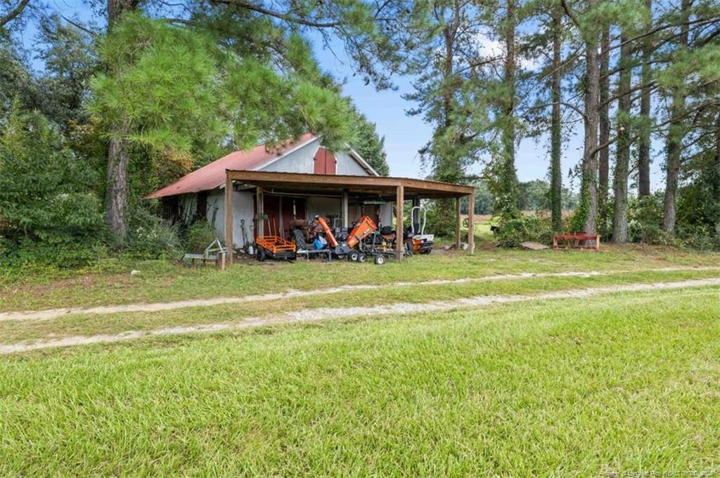 main property photo 9