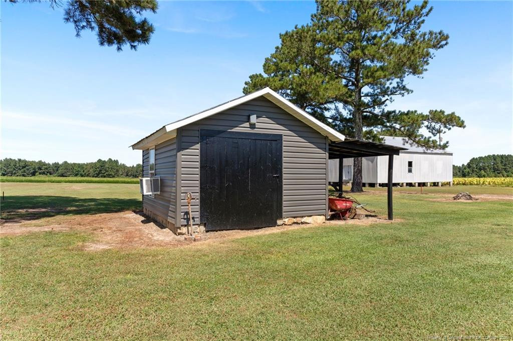 main property photo 27