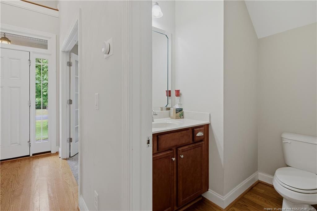 main property photo 9