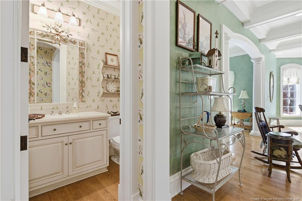 main property photo 12