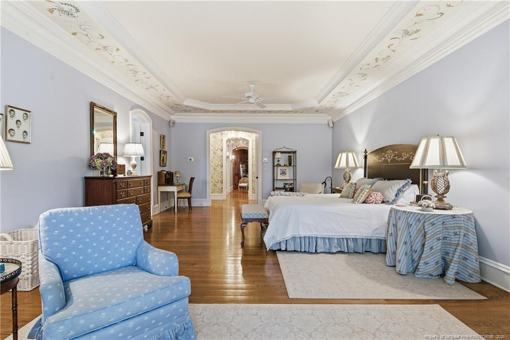 main property photo 28