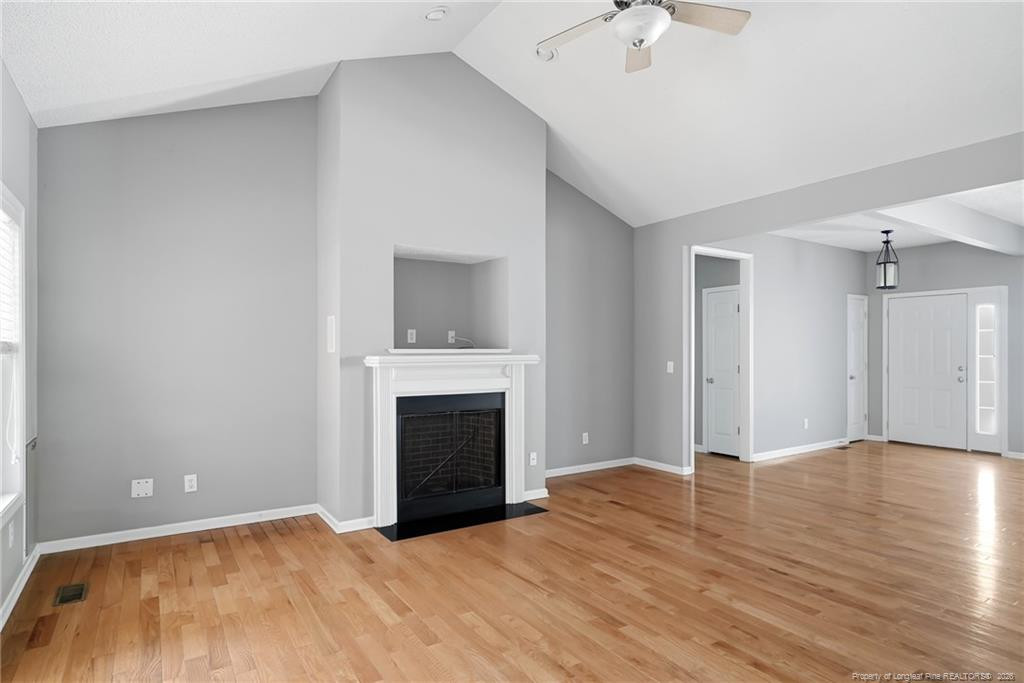 property viewer photo 10