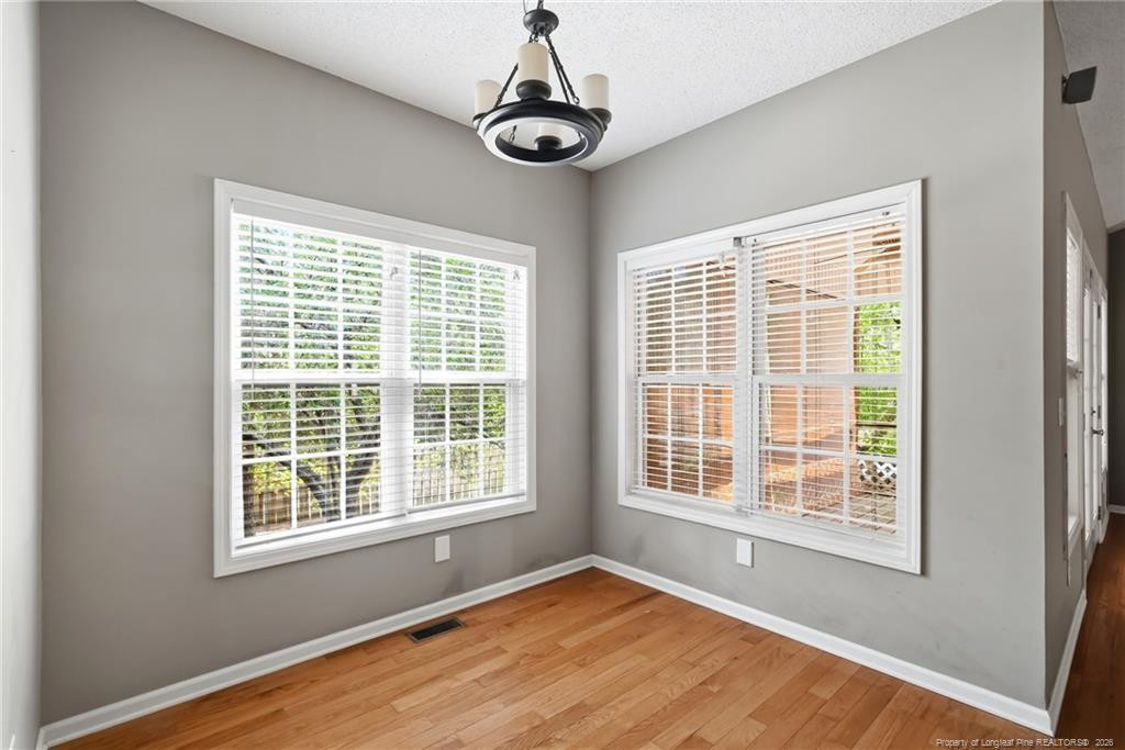 property viewer photo 16