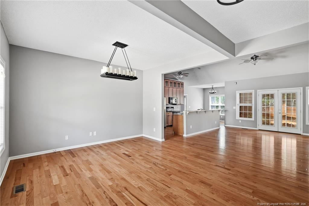 property viewer photo 3