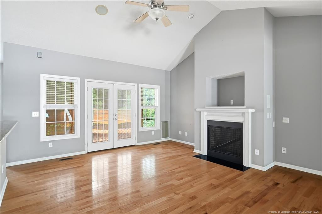 property viewer photo 8