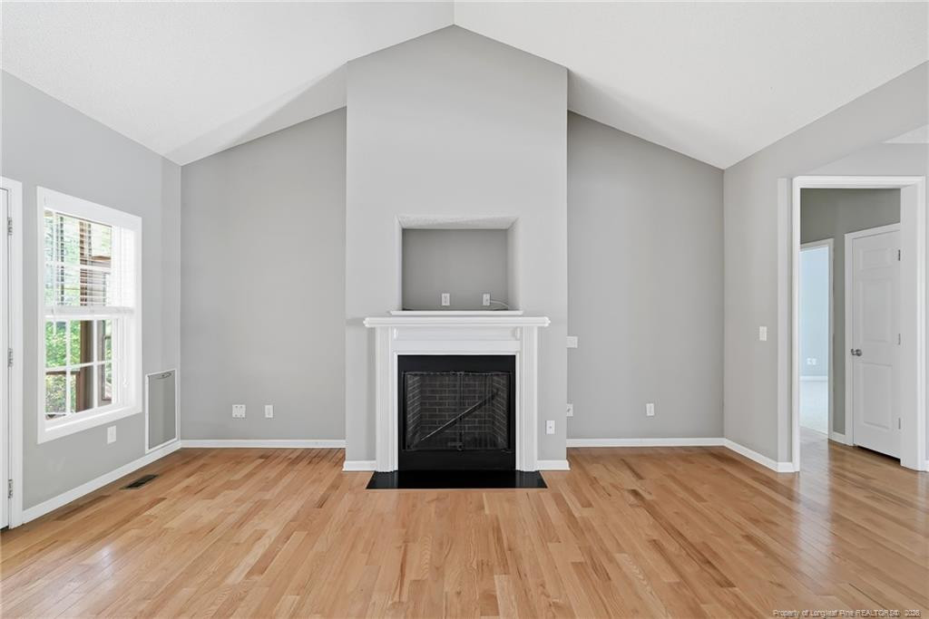 property viewer photo 9