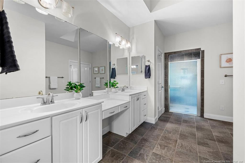 property viewer photo 21