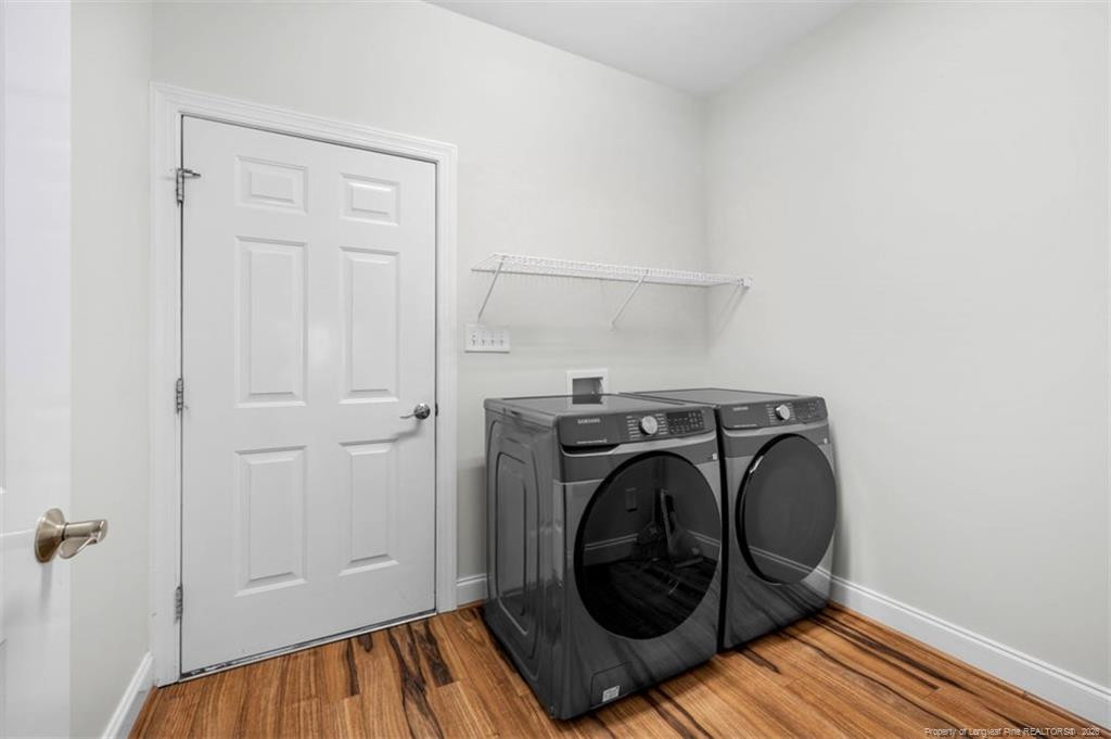 property viewer photo 33