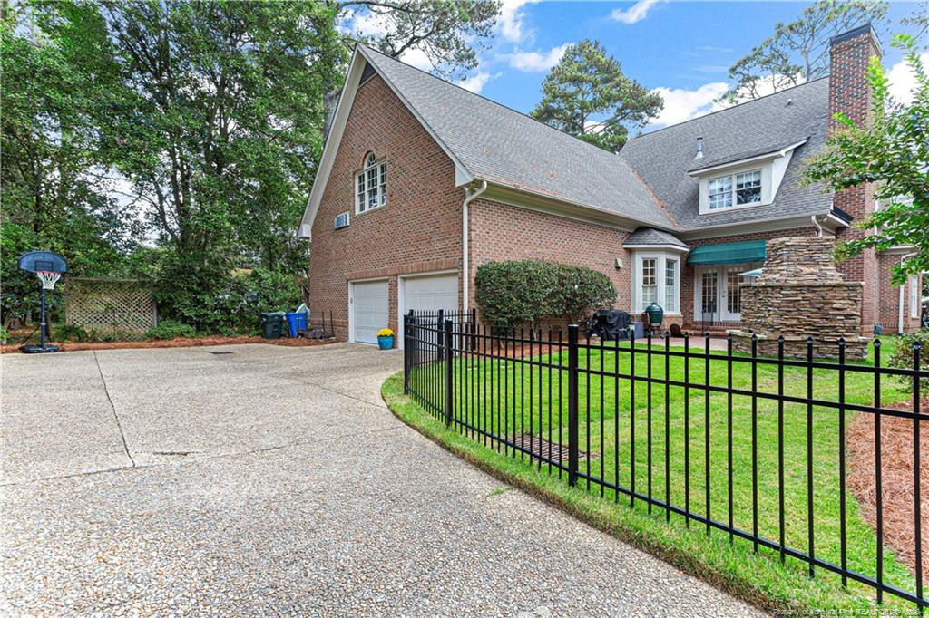 main property photo 33