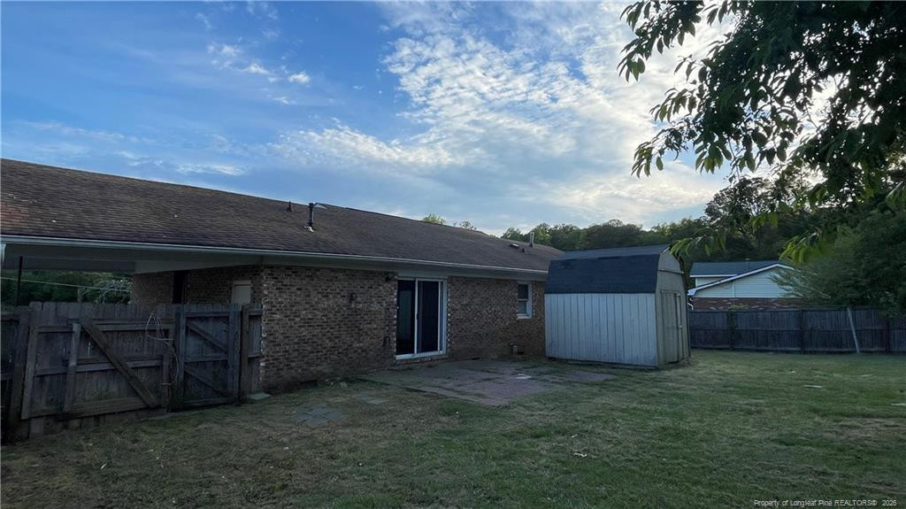 main property photo 6