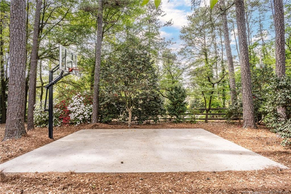 main property photo 44