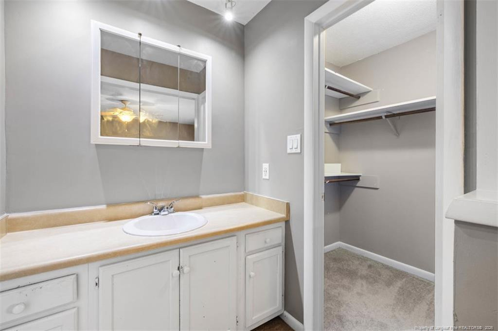 property viewer photo 18