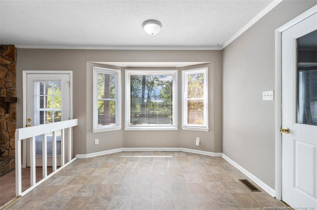 property viewer photo 8