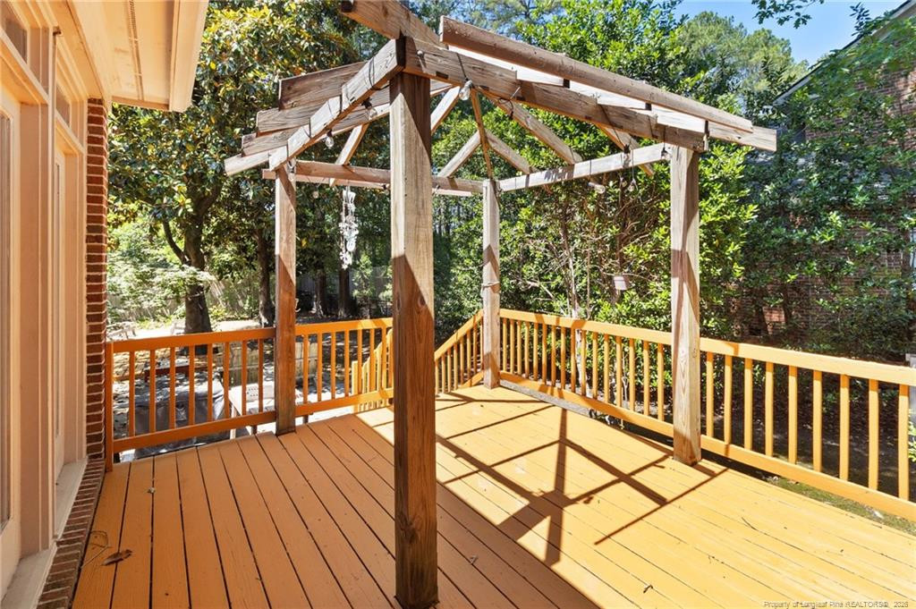main property photo 41