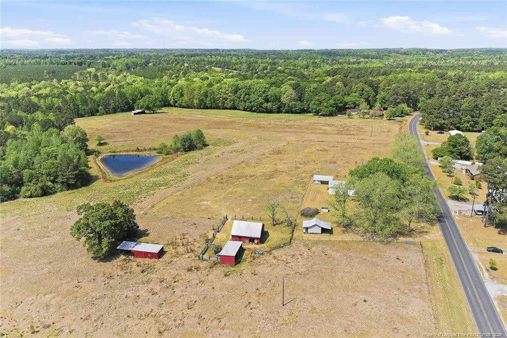 main property photo 40