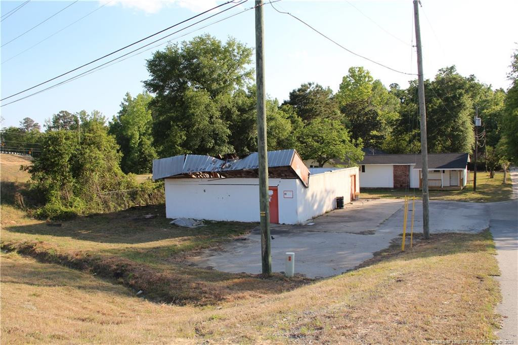 main property photo 17