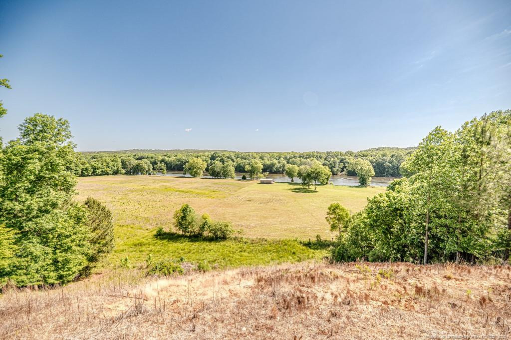 main property photo 41