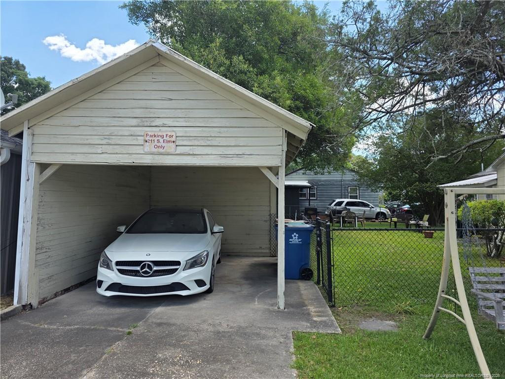 main property photo 6