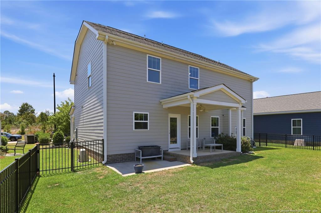 main property photo 5