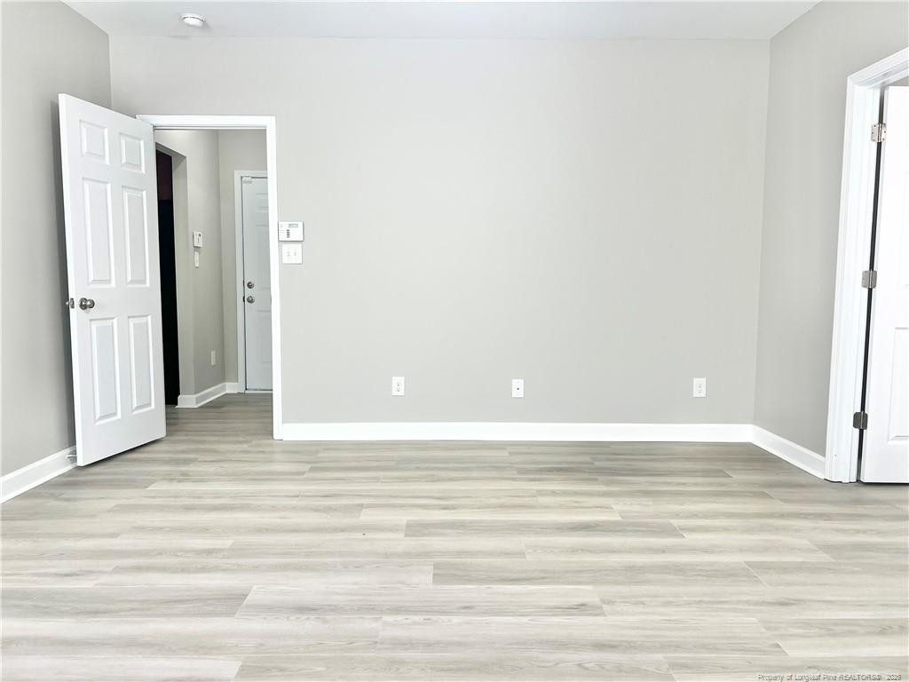 property viewer photo 24