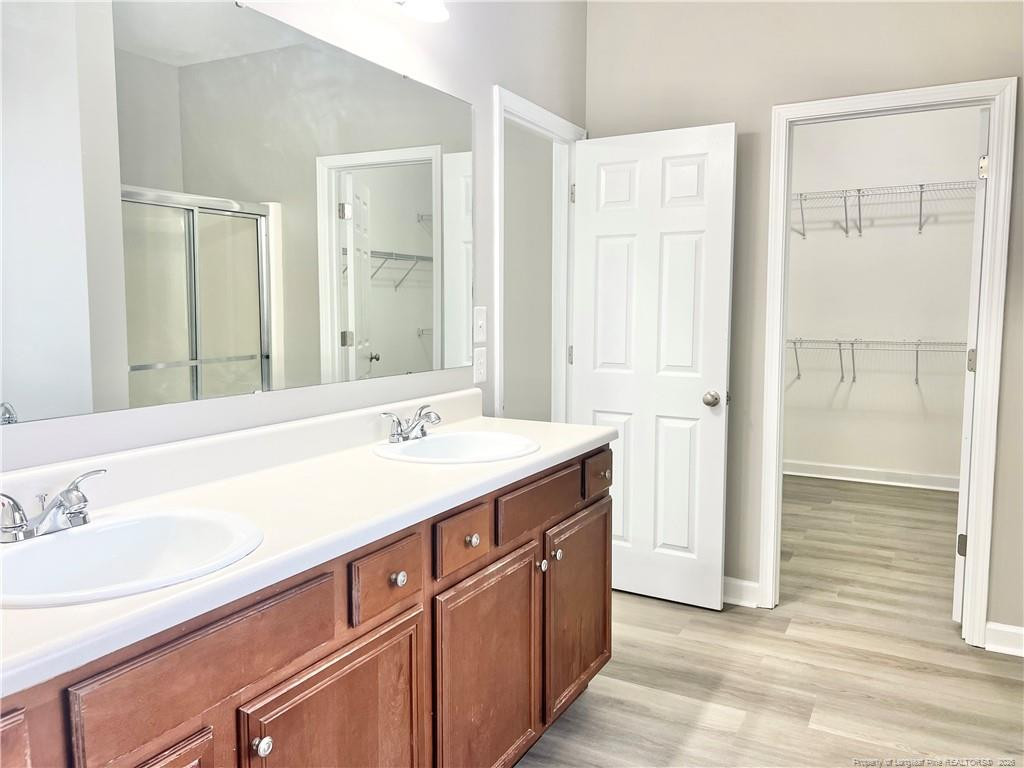 property viewer photo 27