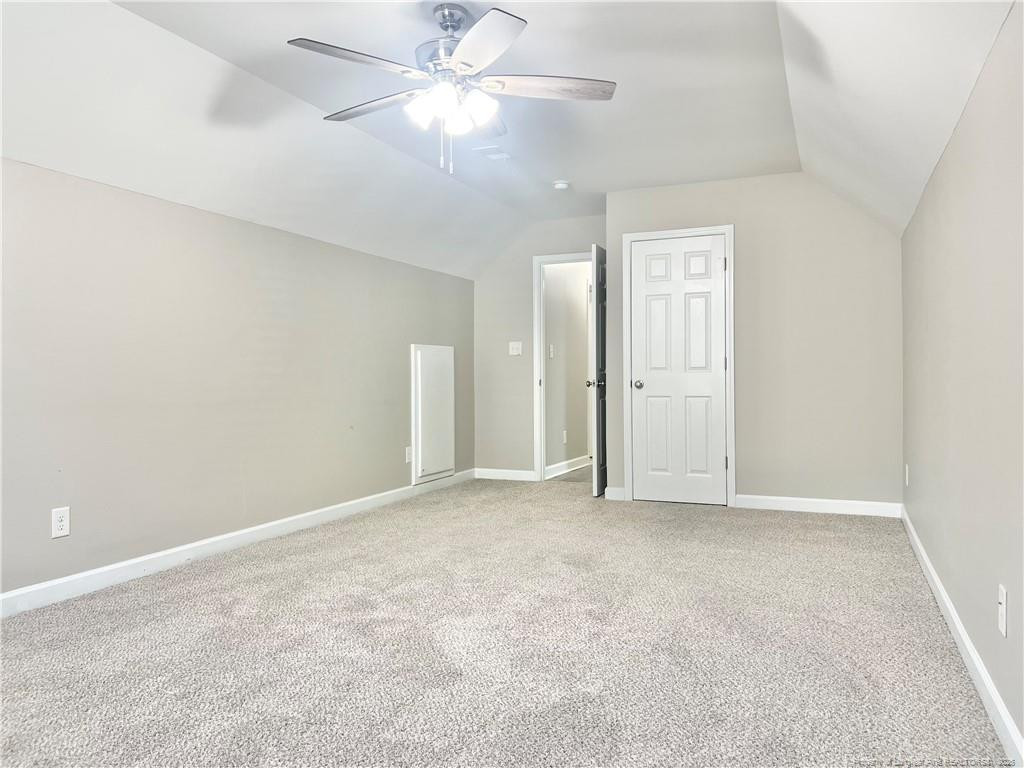 property viewer photo 38