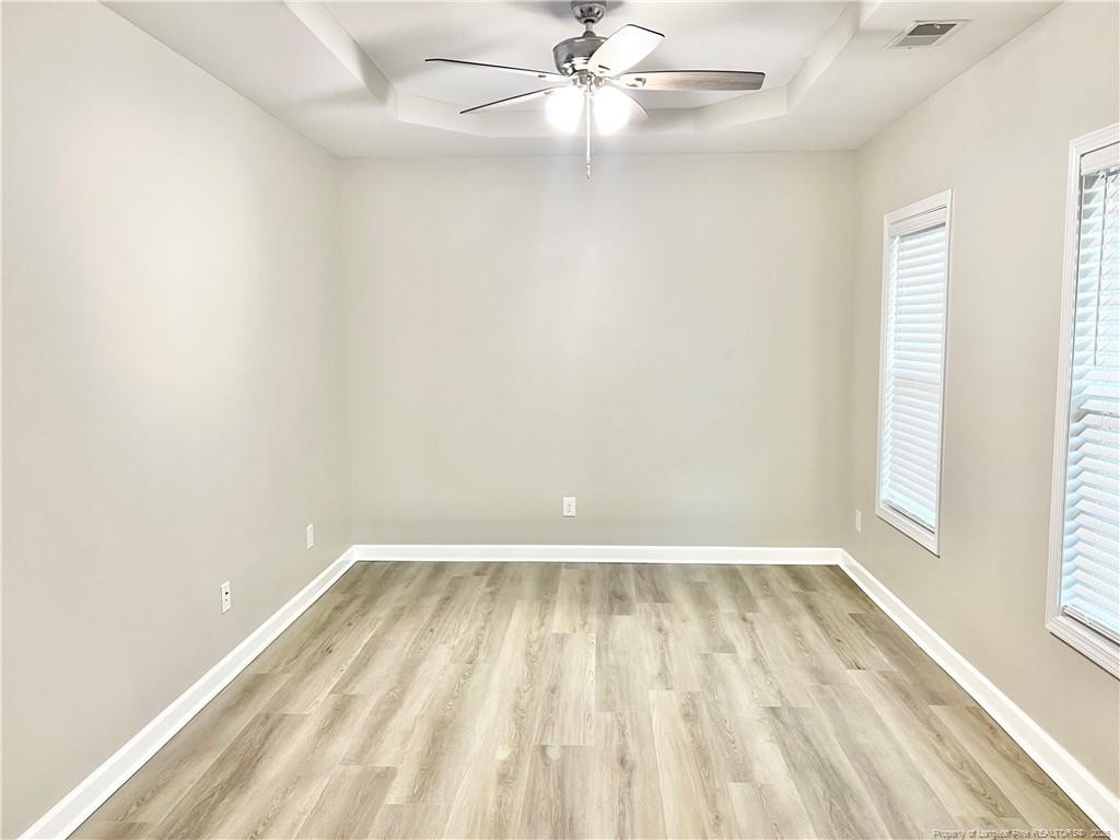 property viewer photo 7