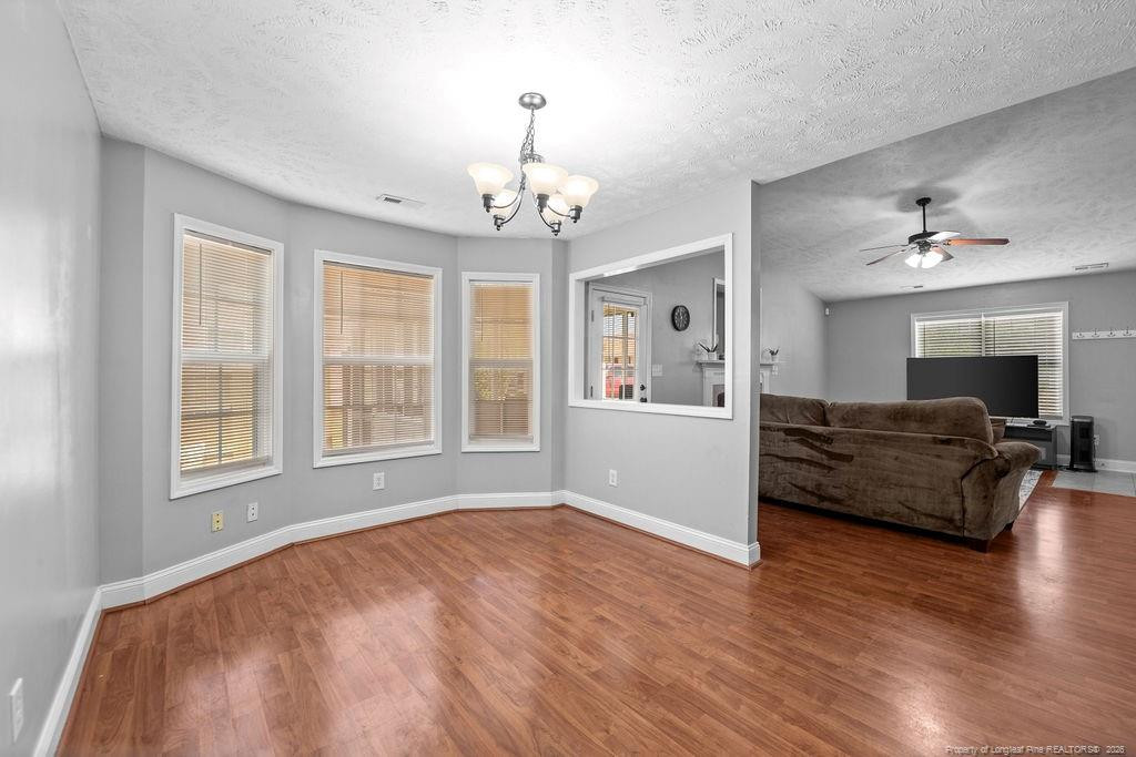 property viewer photo 7