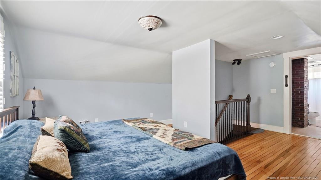 property viewer photo 17